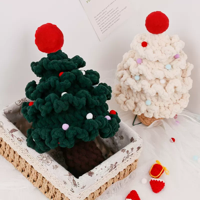 Crochet Christmas Tree