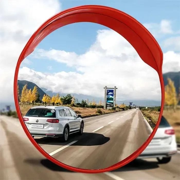 Intersection Round Convex Mirrors,Intersection Round Convex Mirrors