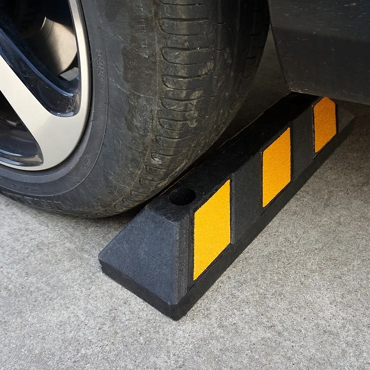 550X150X100mm wheel stopper car parking,550X150X100mm wheel stopper car parking