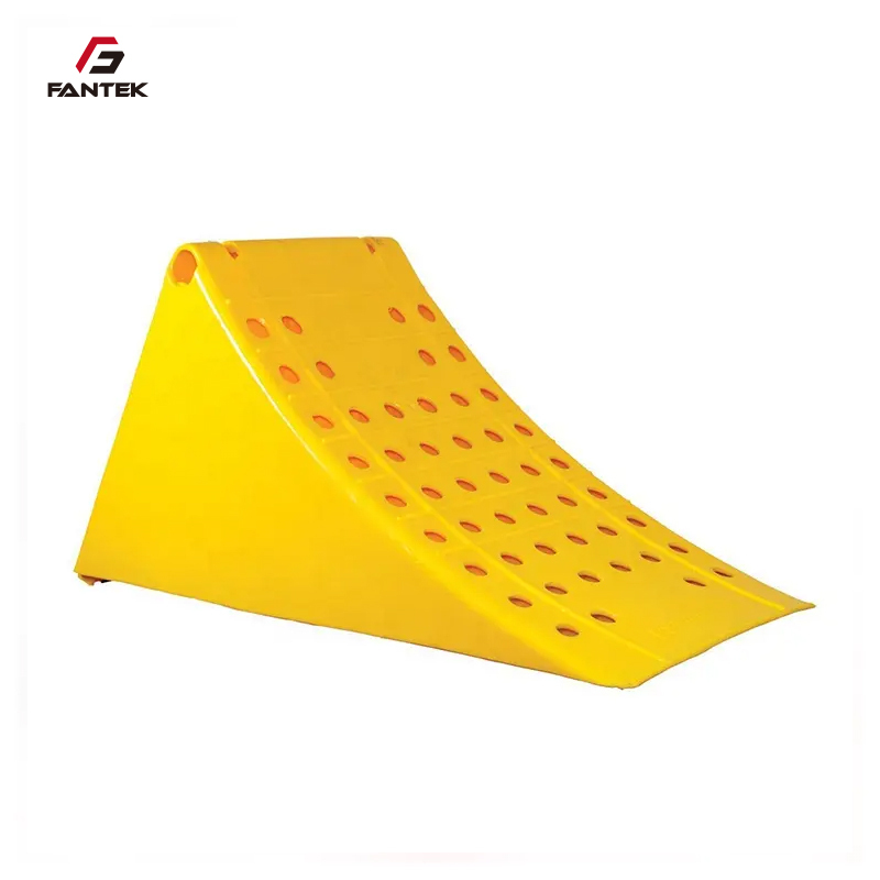 Plastic Wheel Chock With Anti Slip Steel Block,Plastic Wheel Chock With Anti Slip Steel Block