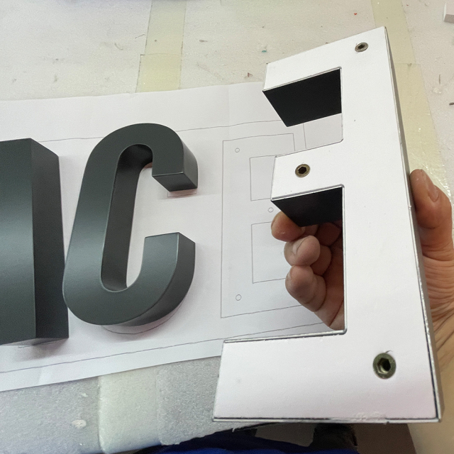 Custom 3d signs Printing color metal letters outdoor & indoor use Individual Letter signs