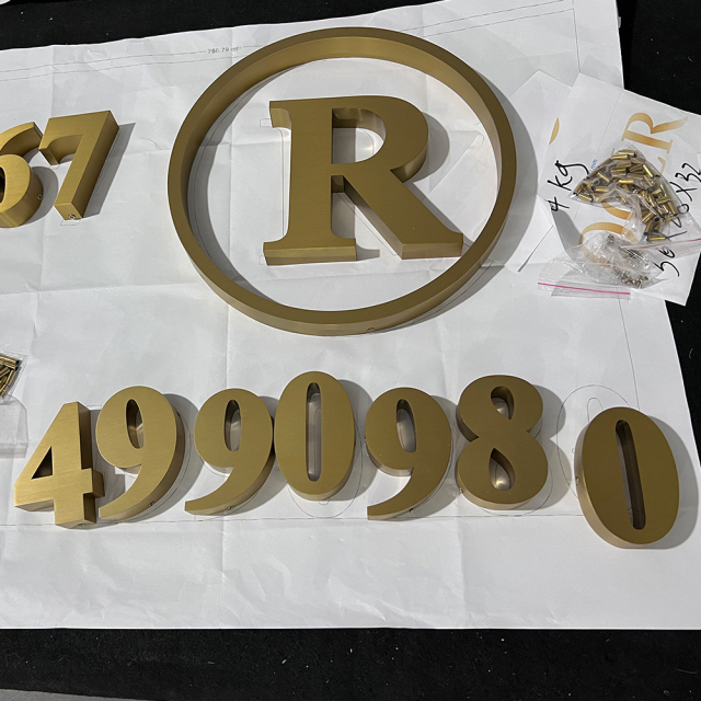 Custom 3D build up letters electroplated gold color number 3d signs outdoor use