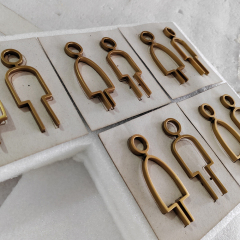 3D Toilet Logo Signage electroplated flat cut letters for hotel / shopping mall / school toilet metal signage use