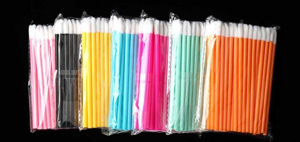 Lip brush /Paquete 10 paquetitos con 50 piezas.