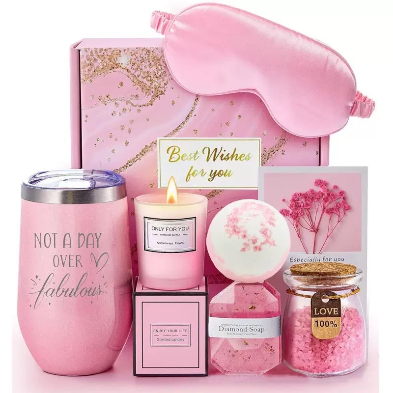 Set de regalo aromático color morado – Kit spa con vela, sales y taza térmica