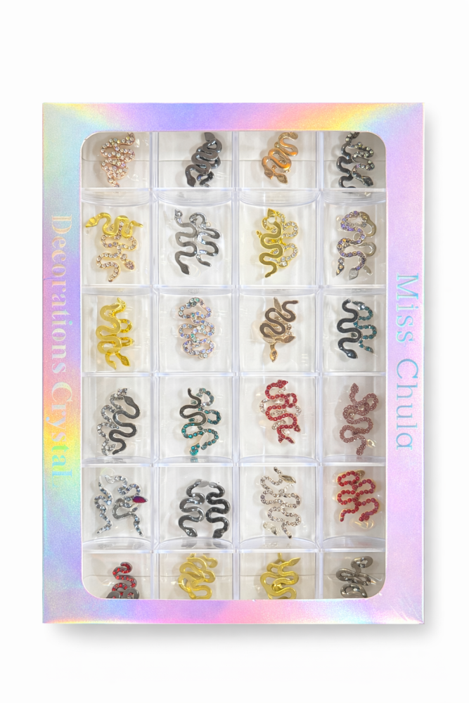 Decoraciones metálicas 3D para uñas con cristales – set en caja