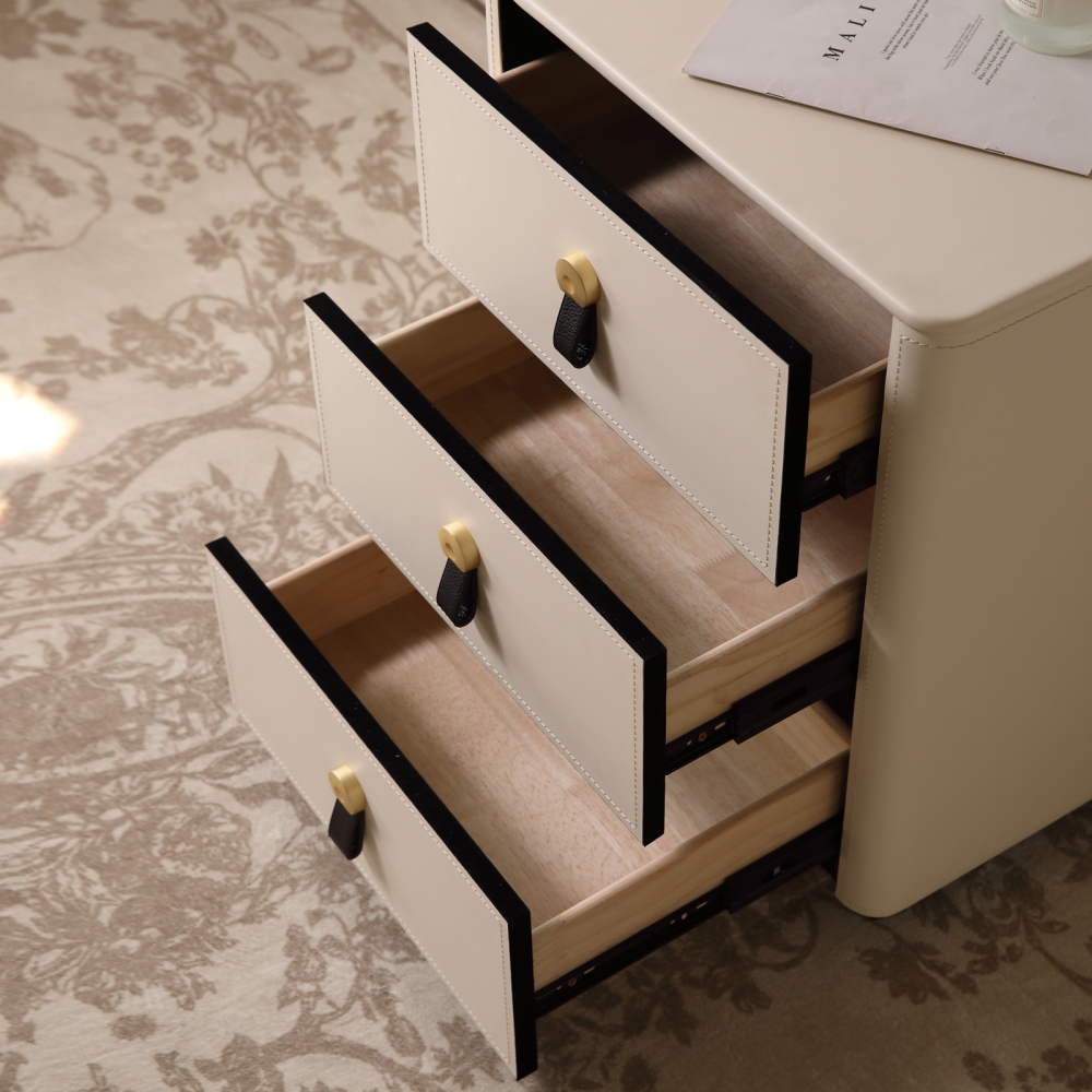 FUKAYI Faux Saddle Leather Nightstand with Side Storage Pocket 3 Drawer Dresser for Bedroom Bedside Table End Table Side Table for Living Room,Entryway, White