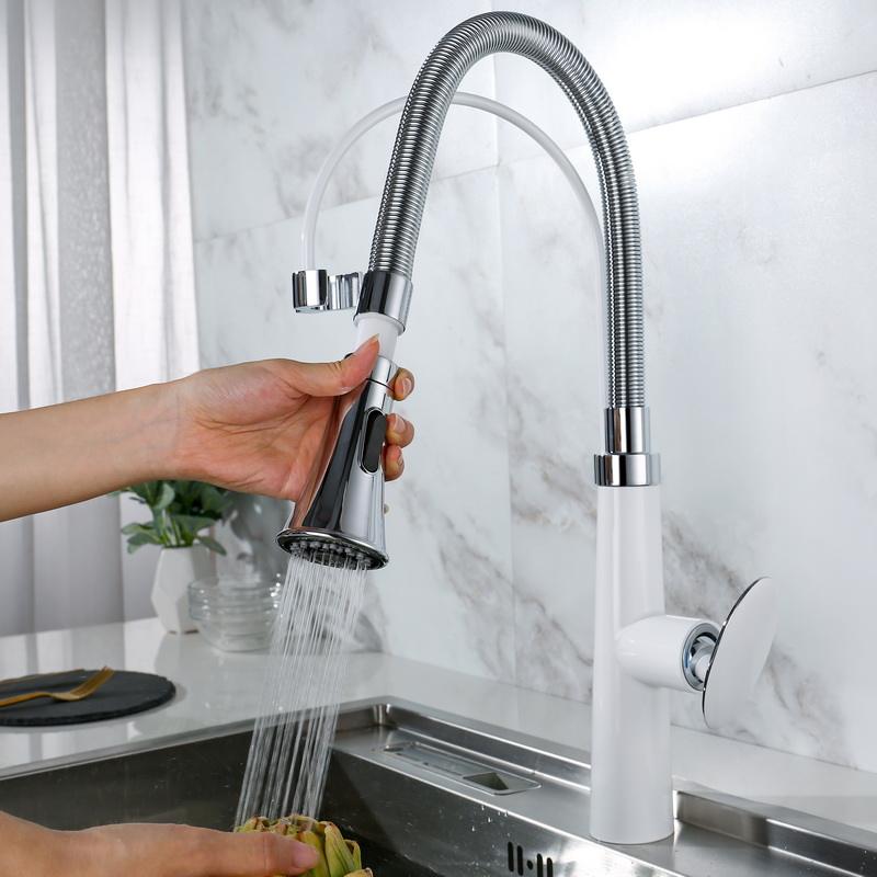 Pull-out kitchen sink faucet 360 degree pull-down rotating sprayer faucet
