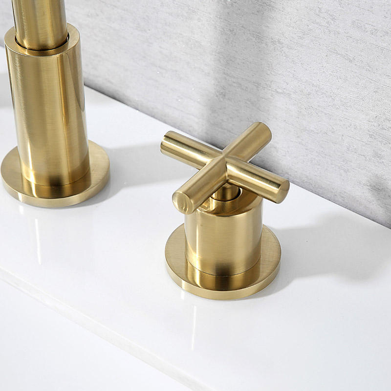 Double handle three hole basin faucet brush gold brass deck mounted bathroom sink faucet hot and cold water mixer faucet