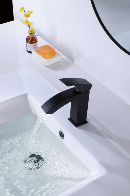 Sweethome Single Hole Bathroom sink Faucet