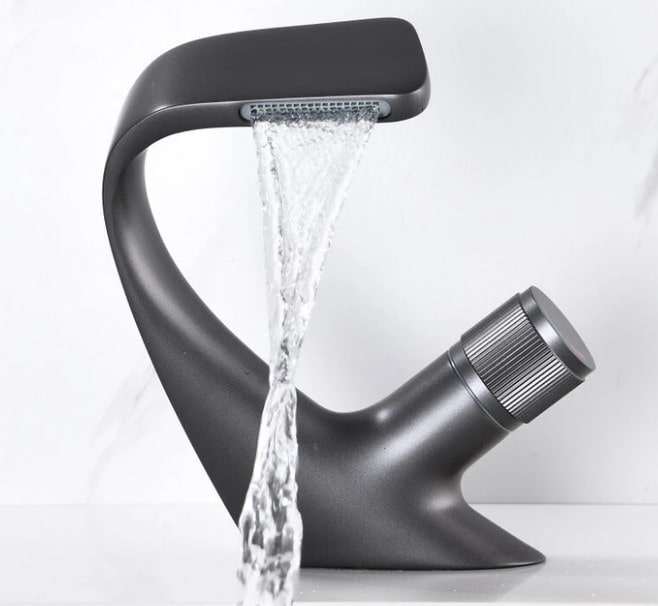 Black bathroom sink faucet deck mounted single handle faucet