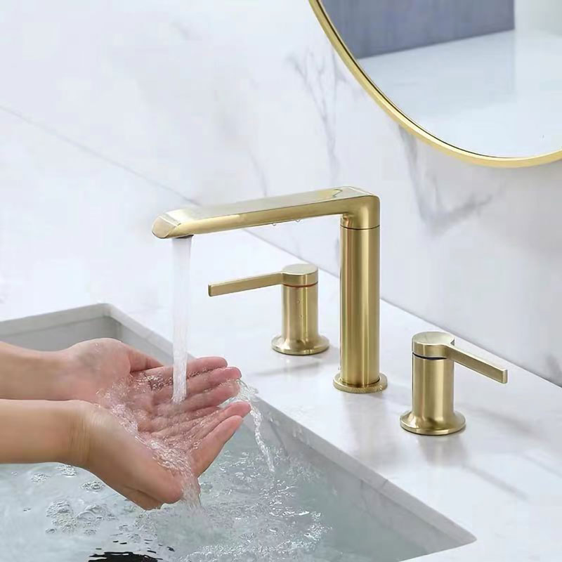 Widespeead Bathroom Sink Faucet With 3 Holes   C184c680eb 