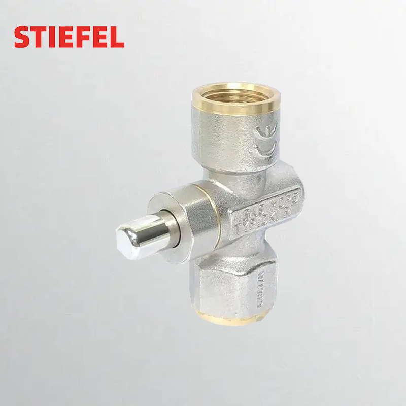 Push button valve for pressure gauge