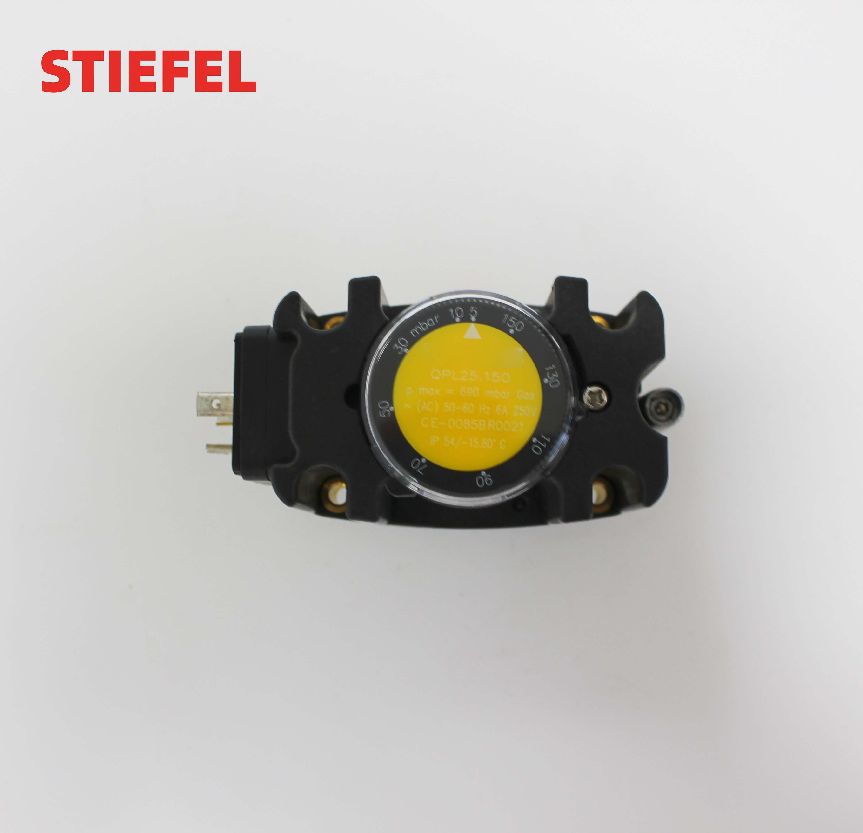 Pressure switch S