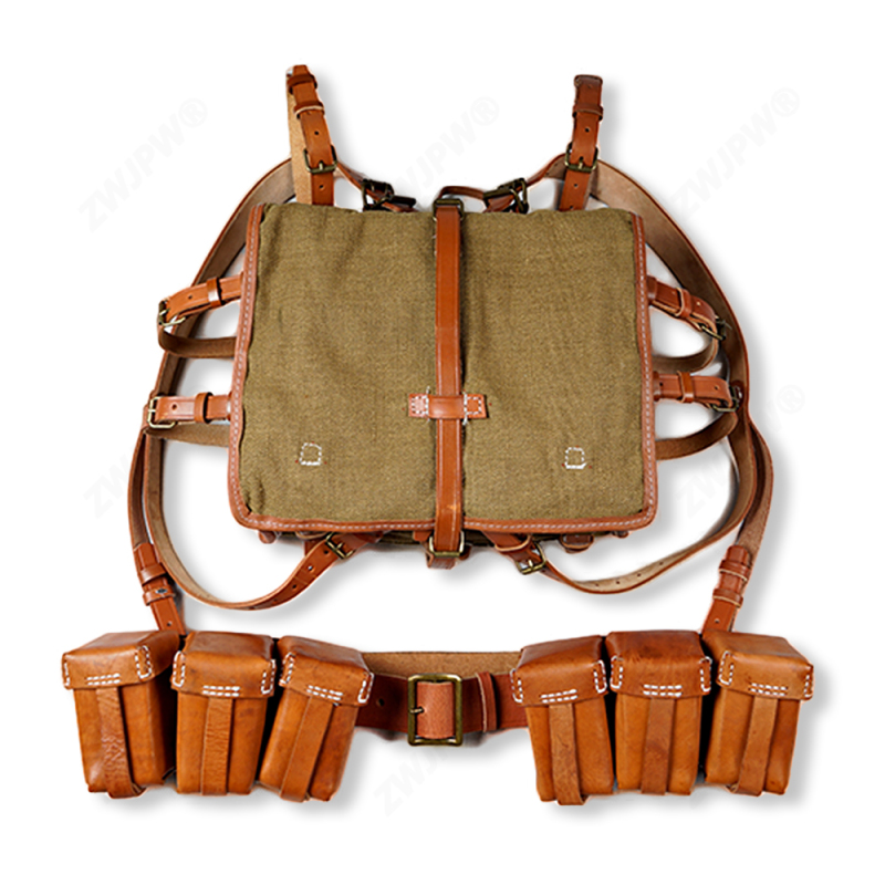 WW2 CHINESE ARMY KMT PACKAGE FIELD EQUIPMENT WITH WOODEN FRAM WITH A PAIR AMMO POUCH AND 50 BELT