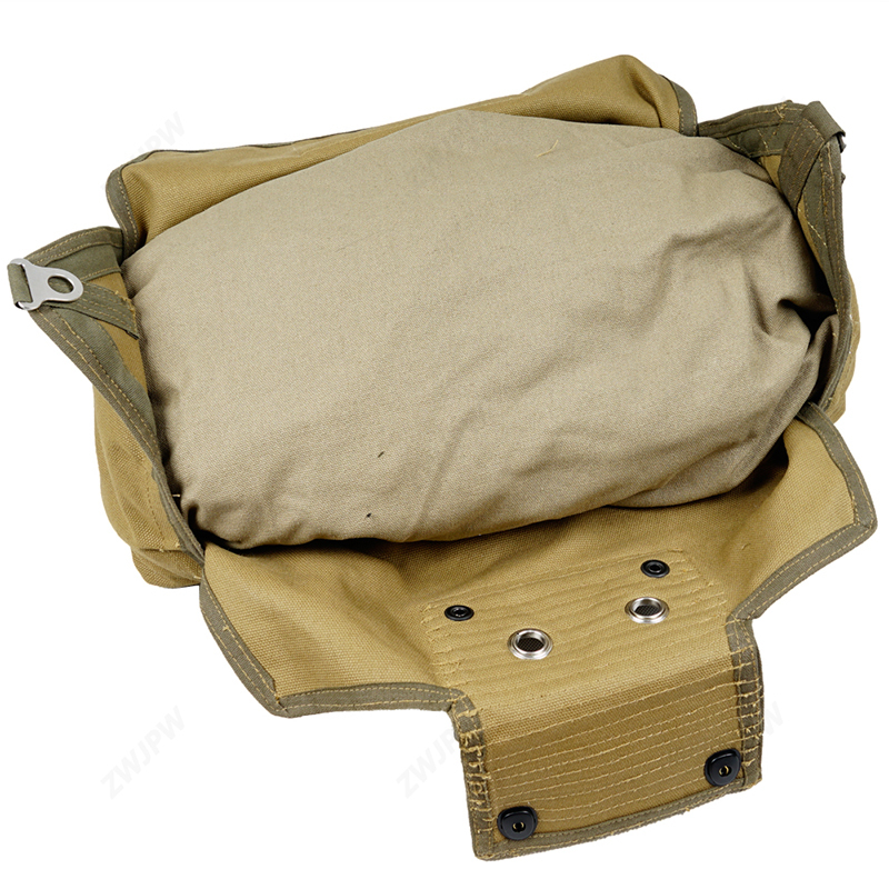 WWII WW2 us paratrooper t-5 parachute front spare parachute unparachuted 10182 Normandy landings