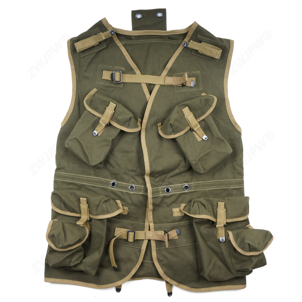 WW2 US ARMY D- DAY ASSUAULT VEST KHAKI AND ARMY GREEN REPLICA