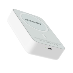 ESEEKGO P-15B 10000mAh 15W Magnetic Wireless Power Bank & 1.3FT USB-C To C Charging Cable