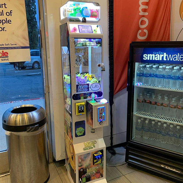 Mega Super Mini Claw Crane Vending Machine