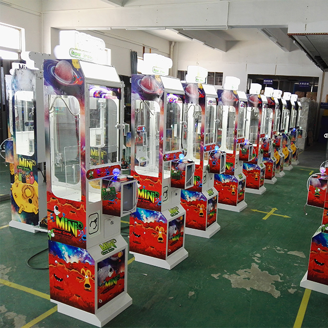 Mega Super Mini Claw Crane Vending Machine