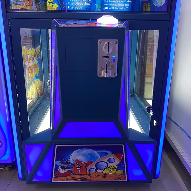 Master Cut Prize Machine