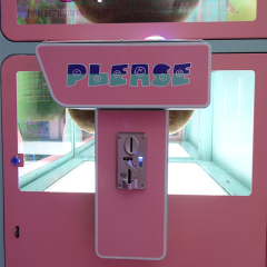 Twins Cut Prize Machine