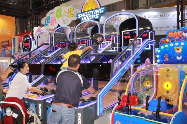 Shooting Hoops 7 Basketball Game Machine