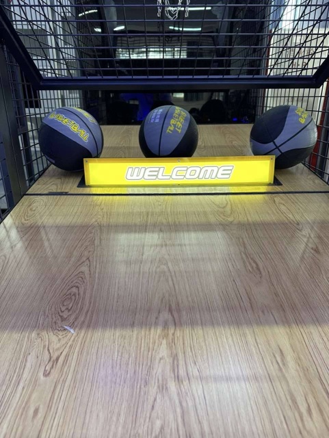 Shooting Hoops 7 Basketball Game Machine
