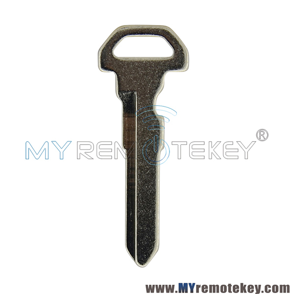 Smart emergency key blade for Mitsubishi