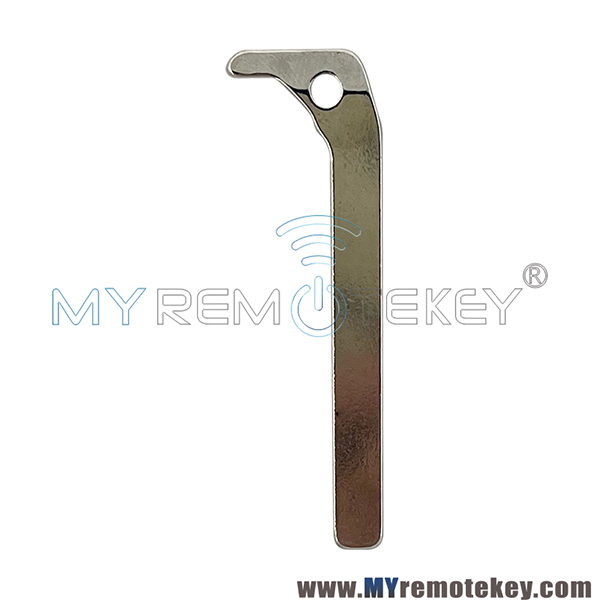 Emergency key blade for BMW universal remote