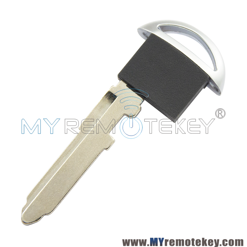 PN KDY3-76-201 D6Y1-67-2GXC D6Y1-76-2GXB Emergency Key Blade With Tip For KR5WK49383 WAZSKE13D01 Mazda Smart Key Non-Transponder