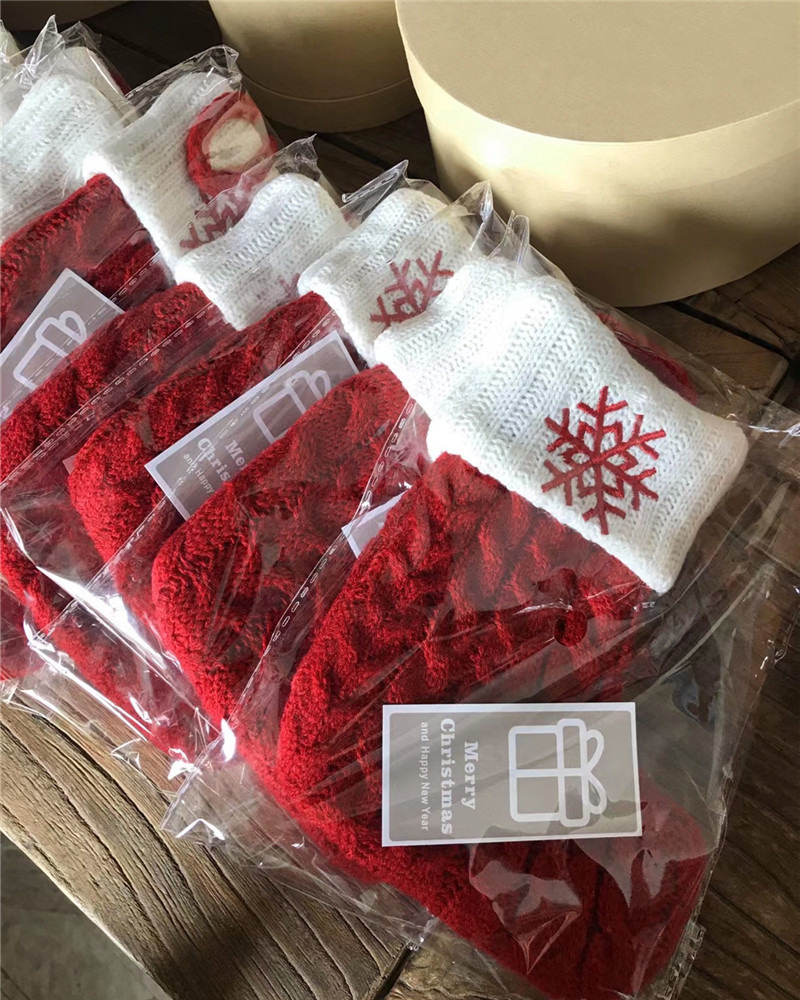 Chinese Warehouse Christmas Knitting Sock with Word