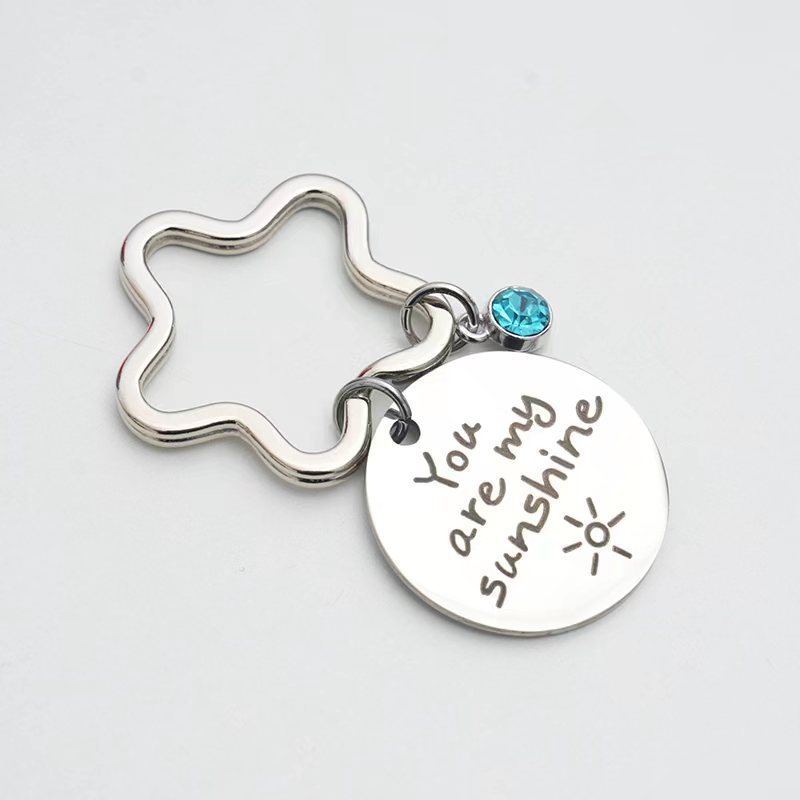 CHINESE WAREHOUSE Valentine's Day Gift Keychain Stainless Steel Pendant