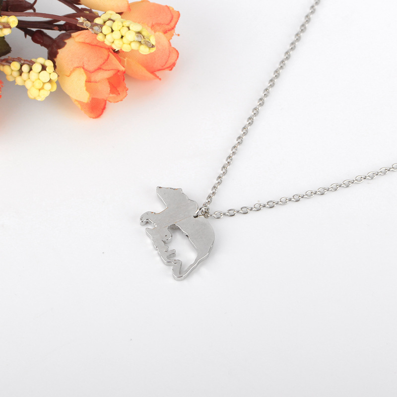 CHINESE WAREHOUSE Mother's Day Gift Alloy Necklace