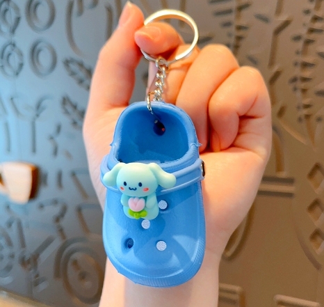 CHINESE WAREHOUSE Mix Style Keychains Beach Shoes