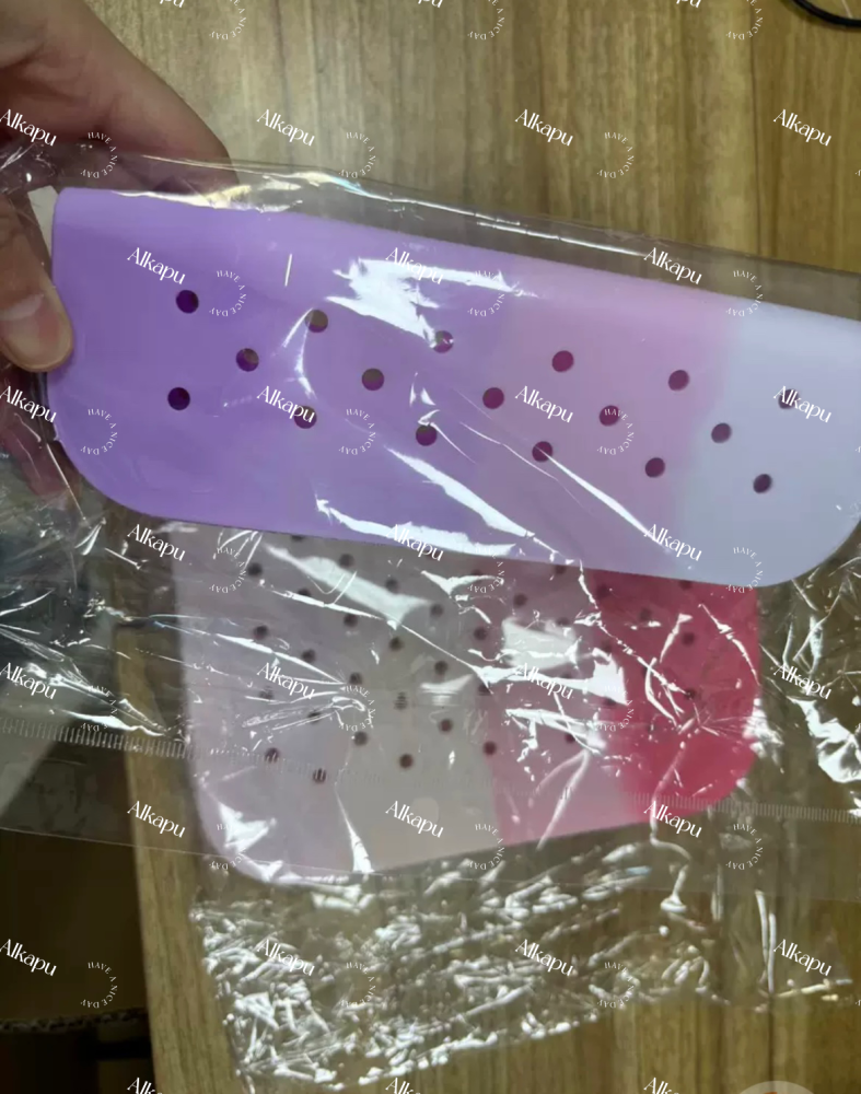 CHINESE WAREHOUSE Small Size Silicone Pencil Case Mix Colors Ready To Ship