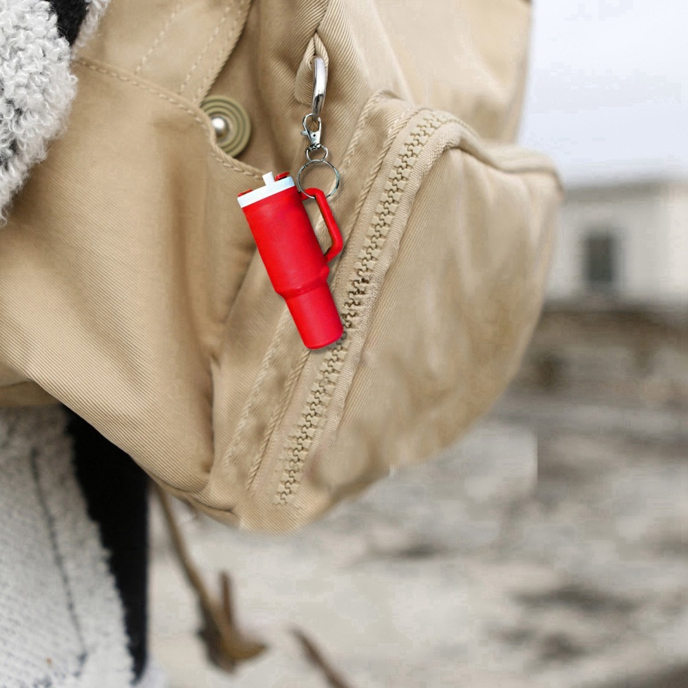 CHINESE WAREHOUSE New Arrivel Products Adorable Mini Cup Keychains