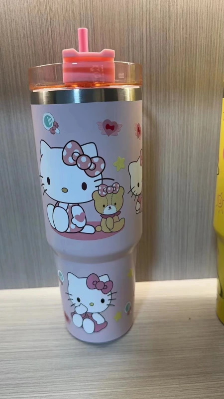CHINESE WAREHOUSE 30oz Disney Pattern Tumbler with Handle