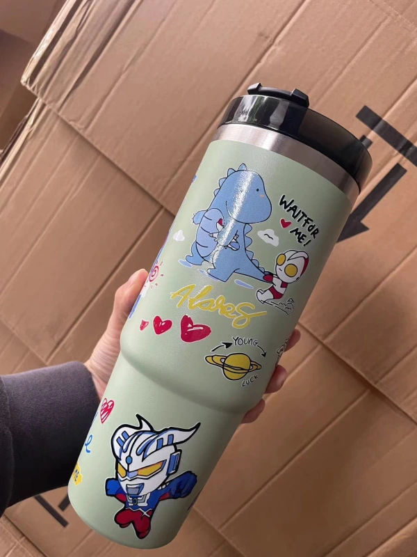CHINESE WAREHOUSE 30oz Disney Pattern Tumbler with Handle
