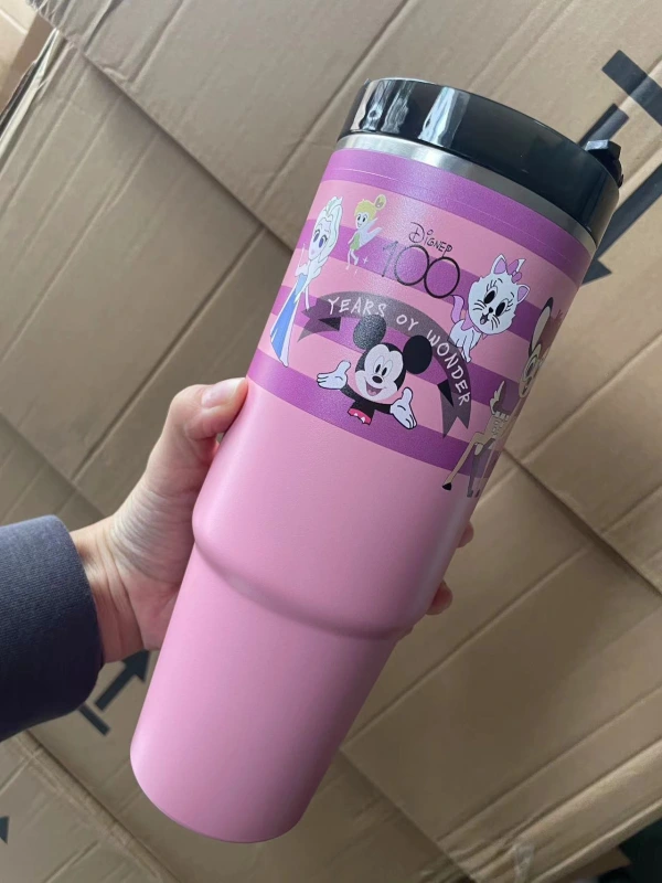 CHINESE WAREHOUSE 30oz Disney Pattern Tumbler with Handle