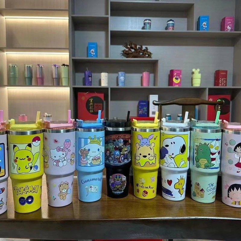 CHINESE WAREHOUSE 30oz Disney Pattern Tumbler with Handle