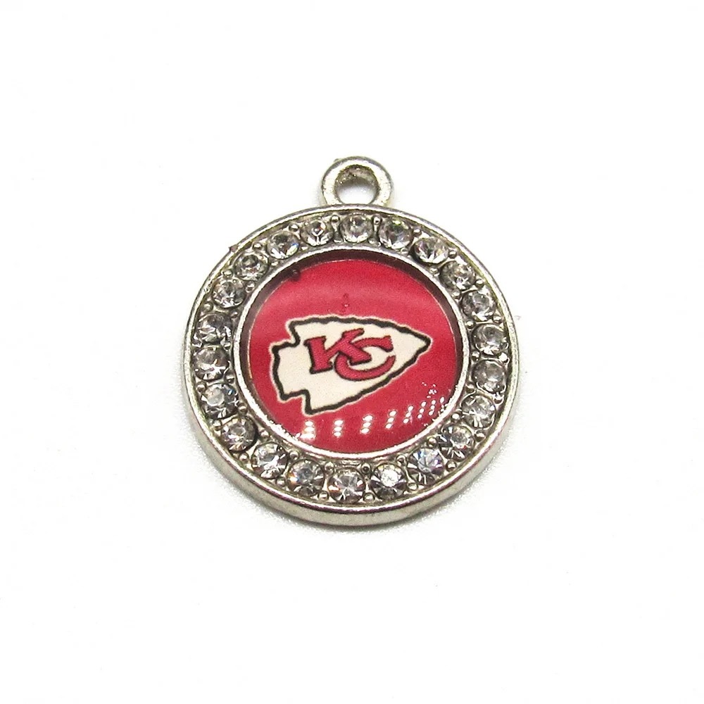 CHINESE WAREHOUSE Wholesale Alloy Rhinestone Charms 32 Designs Football Teams Pendants For Men and Women Jewelry