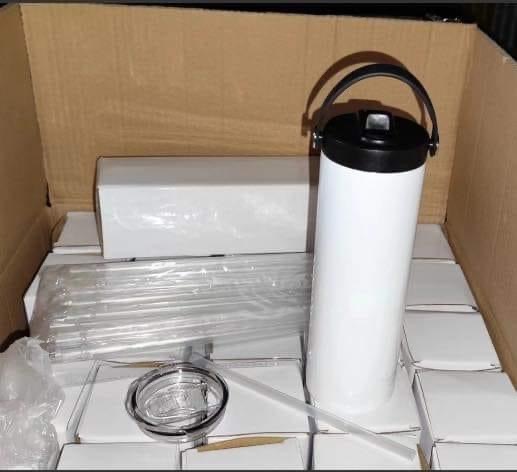 USA RTS 20oz Sublimation Blank Straight Water Bottle With Black Handle Dual Lid And Straw