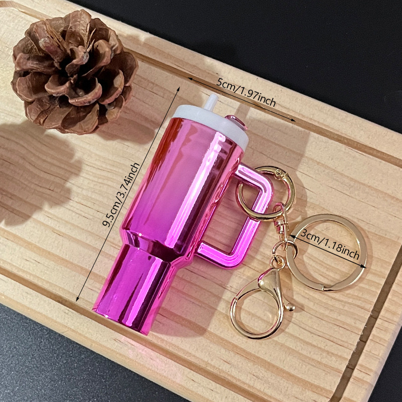 CHINESE WAREHOUSE New Items Adorable Keychains Can hold lipstick