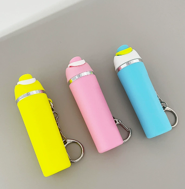 CHINESE WAREHOUSE New Arrivals Mini Tumbler Keychains