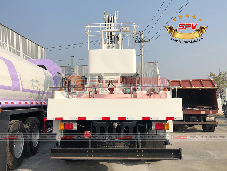 SPV ISUZUCHINA | Truck Mounted Aerial Work Platform ISUZU - Rear Side View