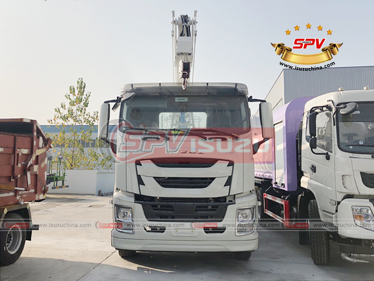 SPV ISUZUCHINA | Aerial Work Platform Truck ISUZU - Front Side View