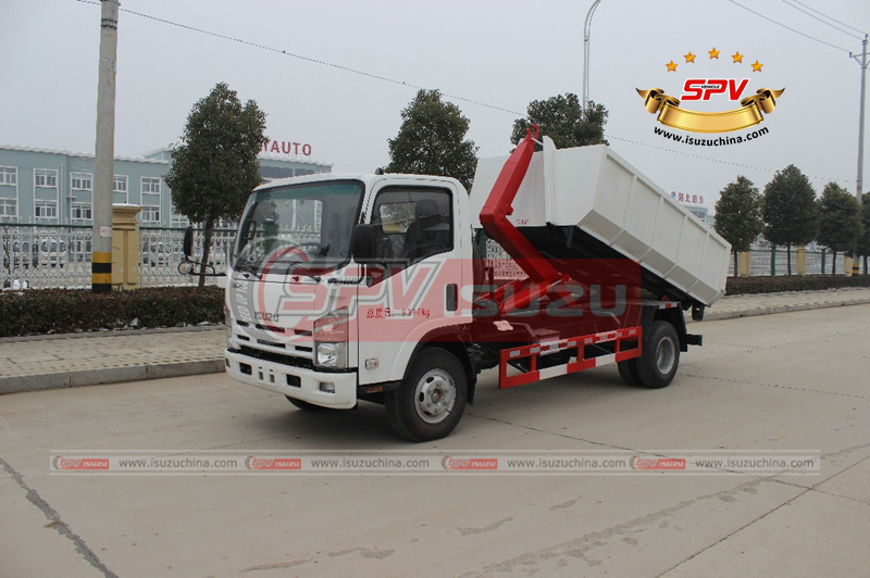 SPV Isuzuchina - Hook Lift Garbage Truck ISUZU - Left Front Side View
