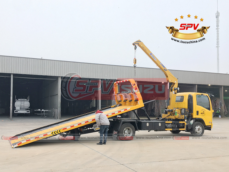 SPV Isuzuchina - Road Wrecker Truck with Crane ISUZU - Sliding Bed