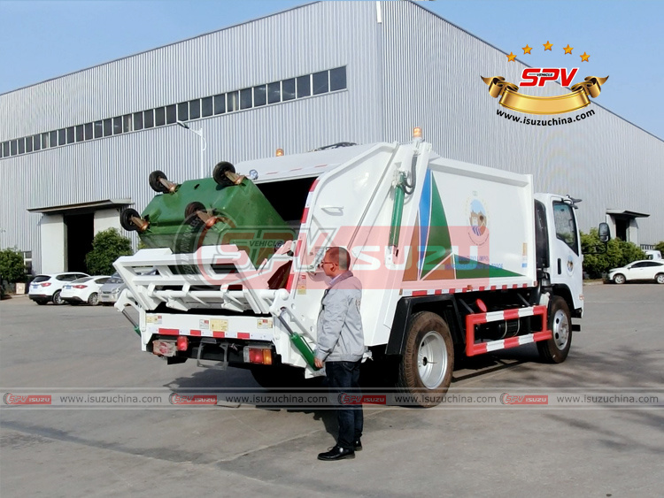 SPV Isuzuchina - Rubbish Truck ISUZU - Trunnion liting3